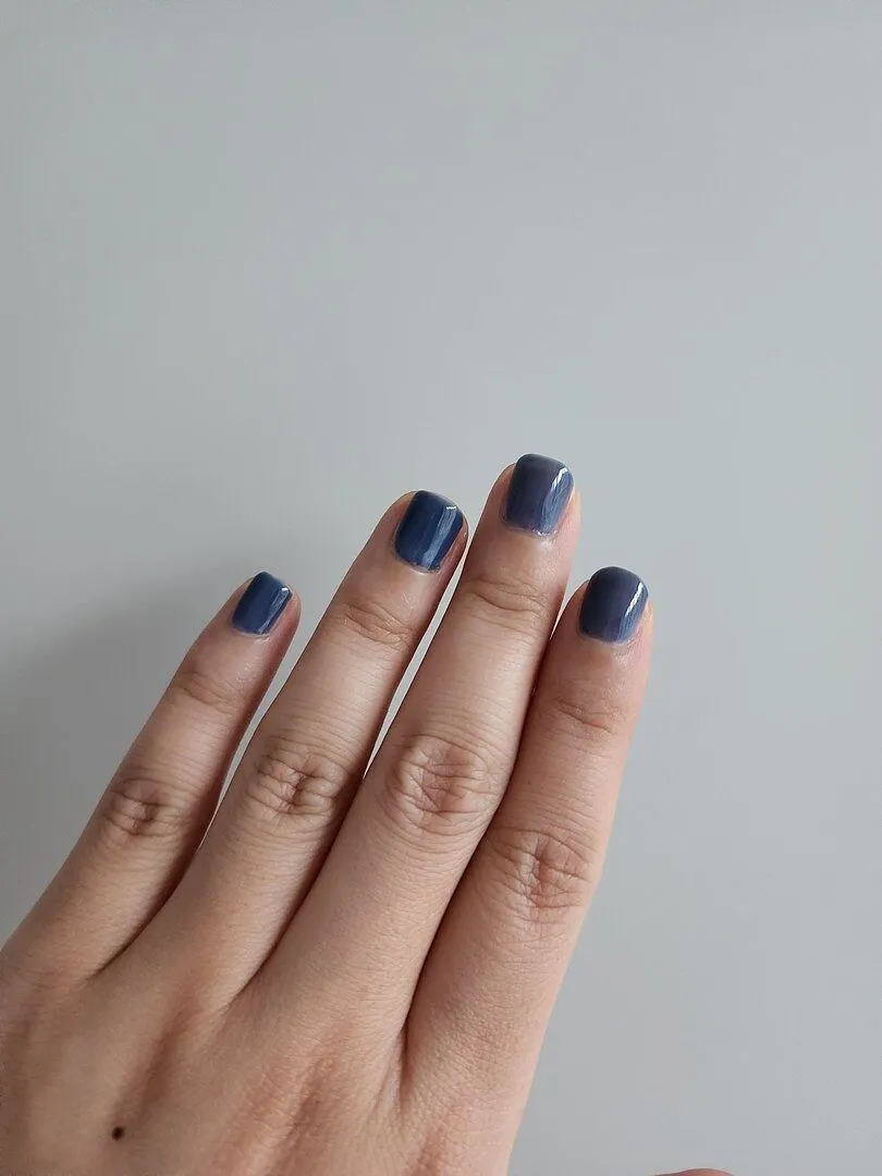 Cirque Colors Night Fever nagellack lila skimmer