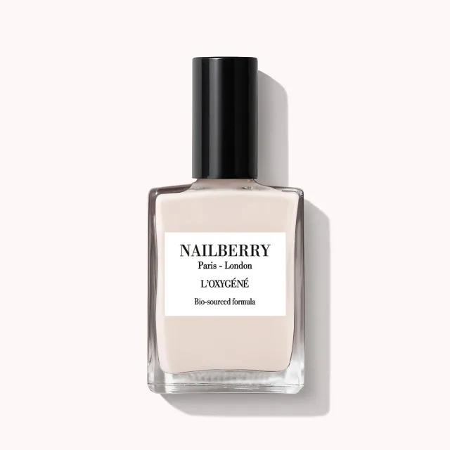 Nailberry Almond nagellack nude 14 ml täckande