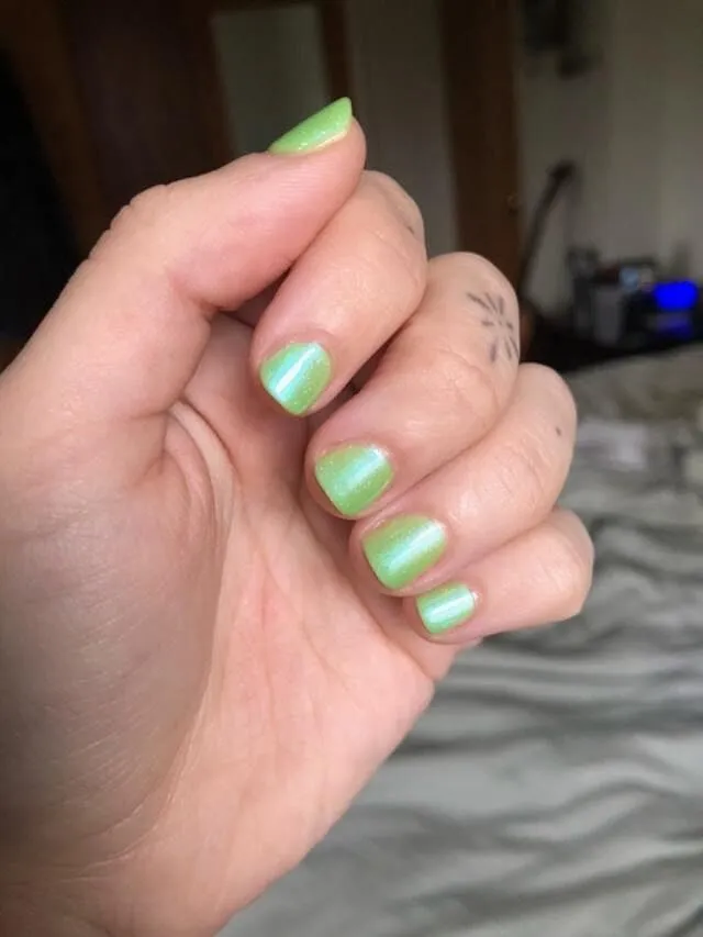 Cirque Colors Mermaid Grotto nagellack mint shimmer