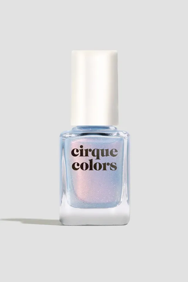 Cirque Colors Hygge nagellack sheer ljusblå kopparskimmer