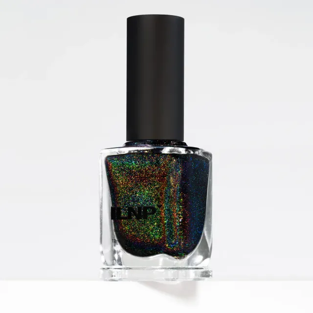 ILNP Black Magic nagellack svart holografisk