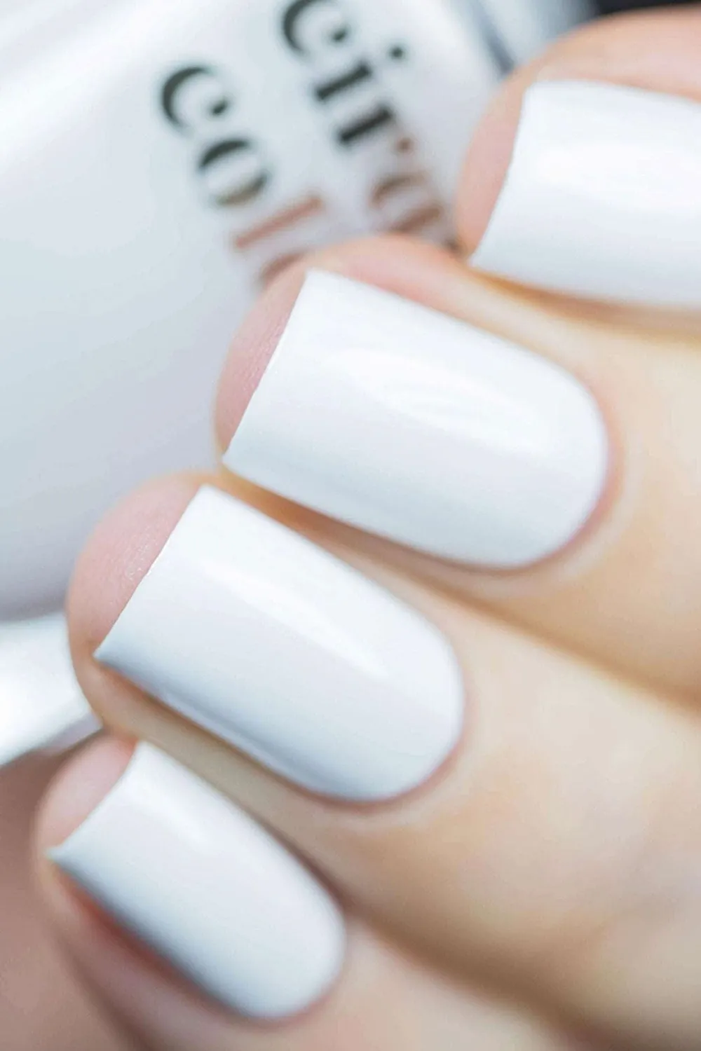 Cirque Colors Carpe Diem nagellack vit kräm