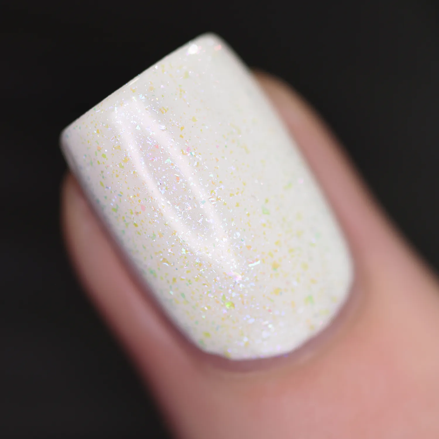 ILNP nagellack Moonstone topper skiftande