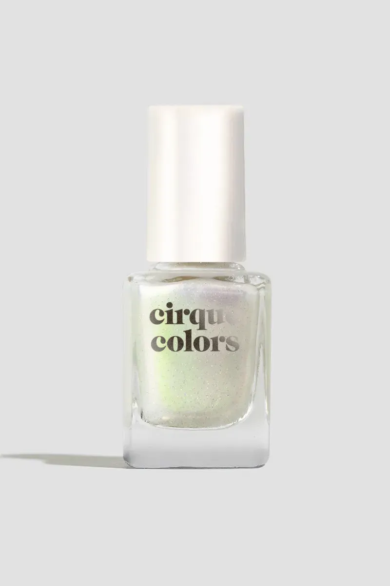 Cirque Colors Serenity nagellack pärlemorvit skimmer