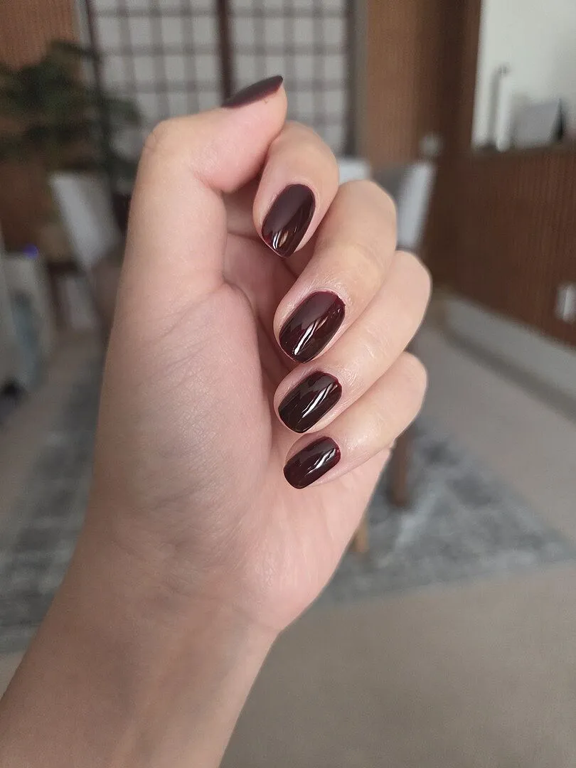 Cirque Colors Rothko Red nagellack thermal kall-varm
