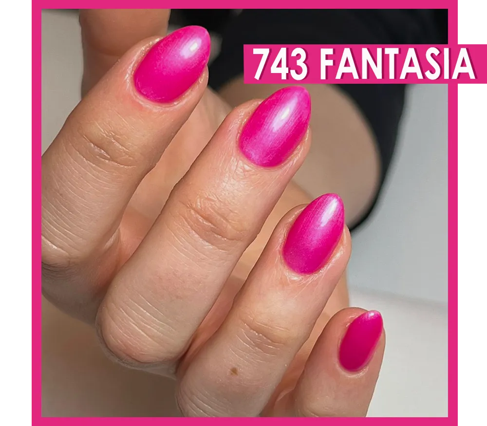 Iz Beauty Pro Colour Fantasia IZ743 färggel 4g metallic rosa