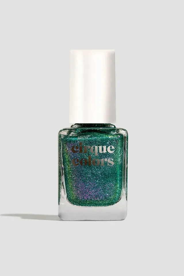 Cirque Colors Hemlock nagellack grön shimmer