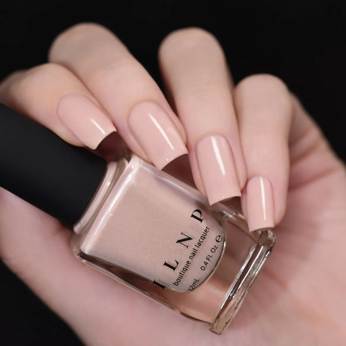 ILNP Nine to Five Rumor Has It nagellack holografiskt