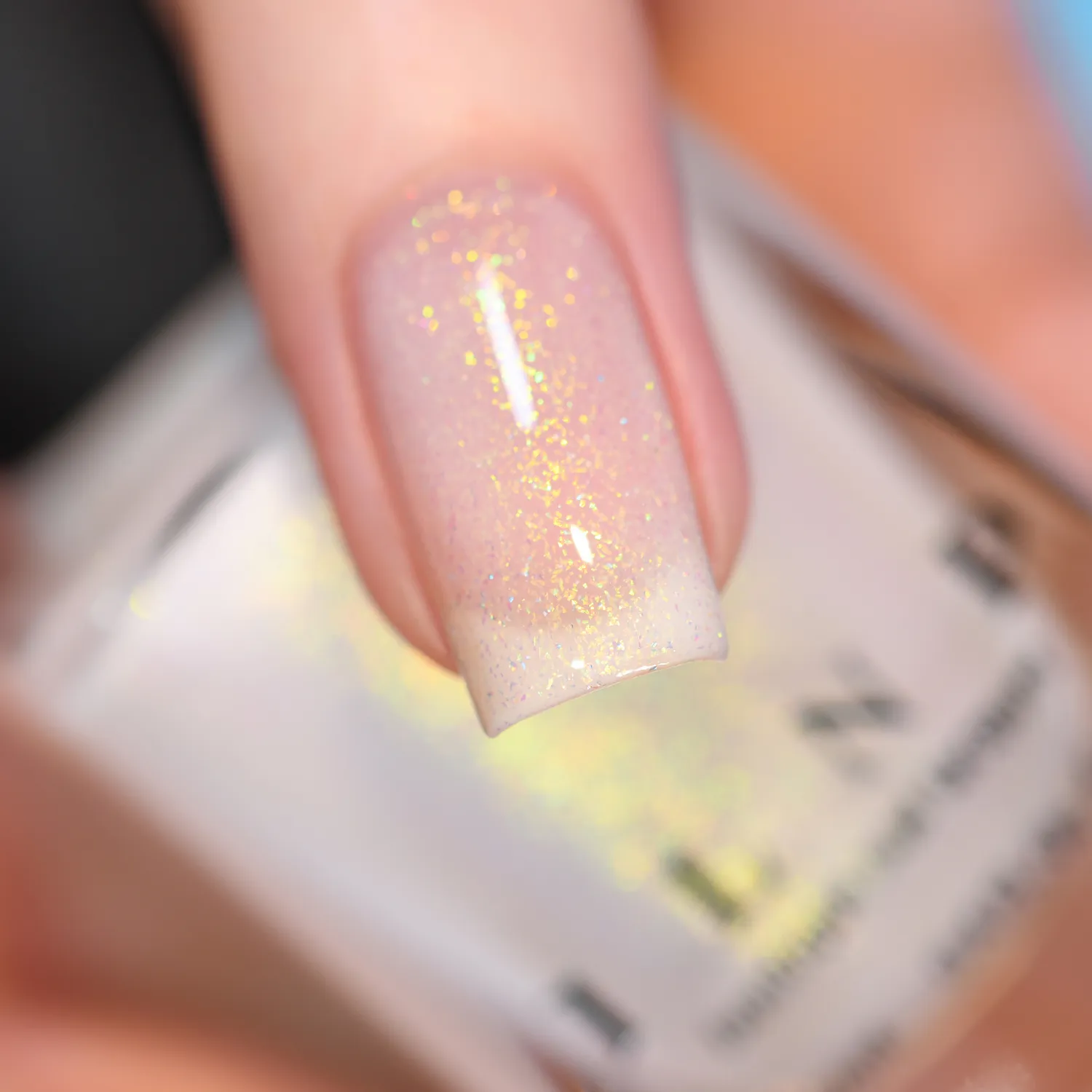 ILNP Tropics Pina Colada nagellack mjölkvit jelly