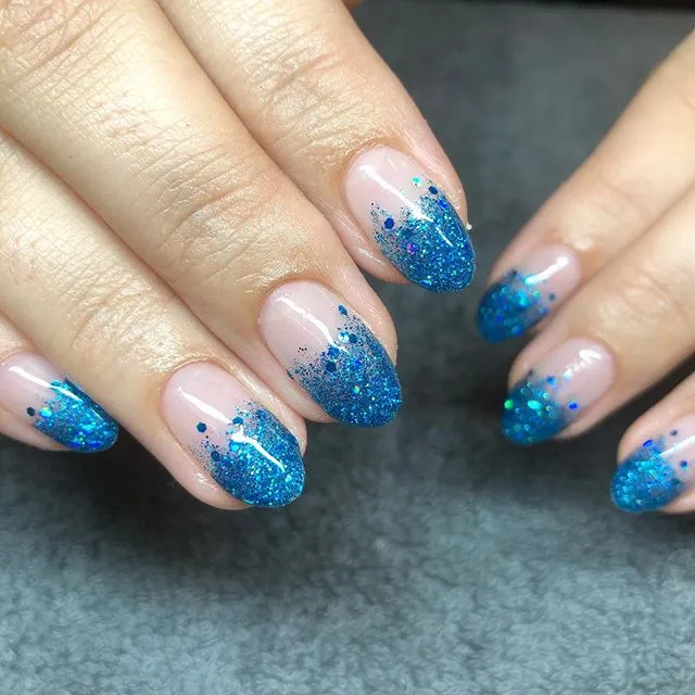 Iz Beauty Blue Lagoon nagelglitter 6g holografisk blå