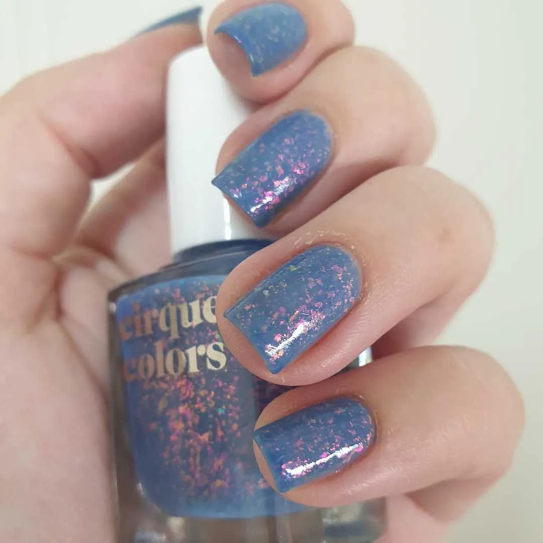 Cirque Colors Cool Blast nagellack ljusblå jelly