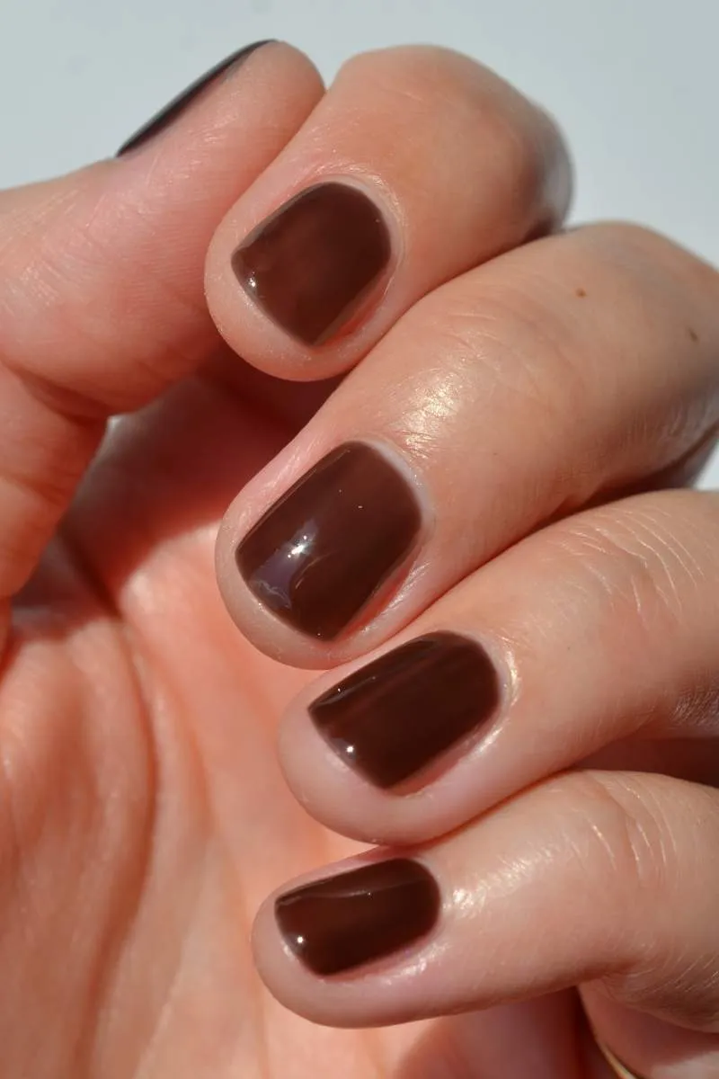 Cirque Colors Umber Jelly nagellack mörkbrun jelly