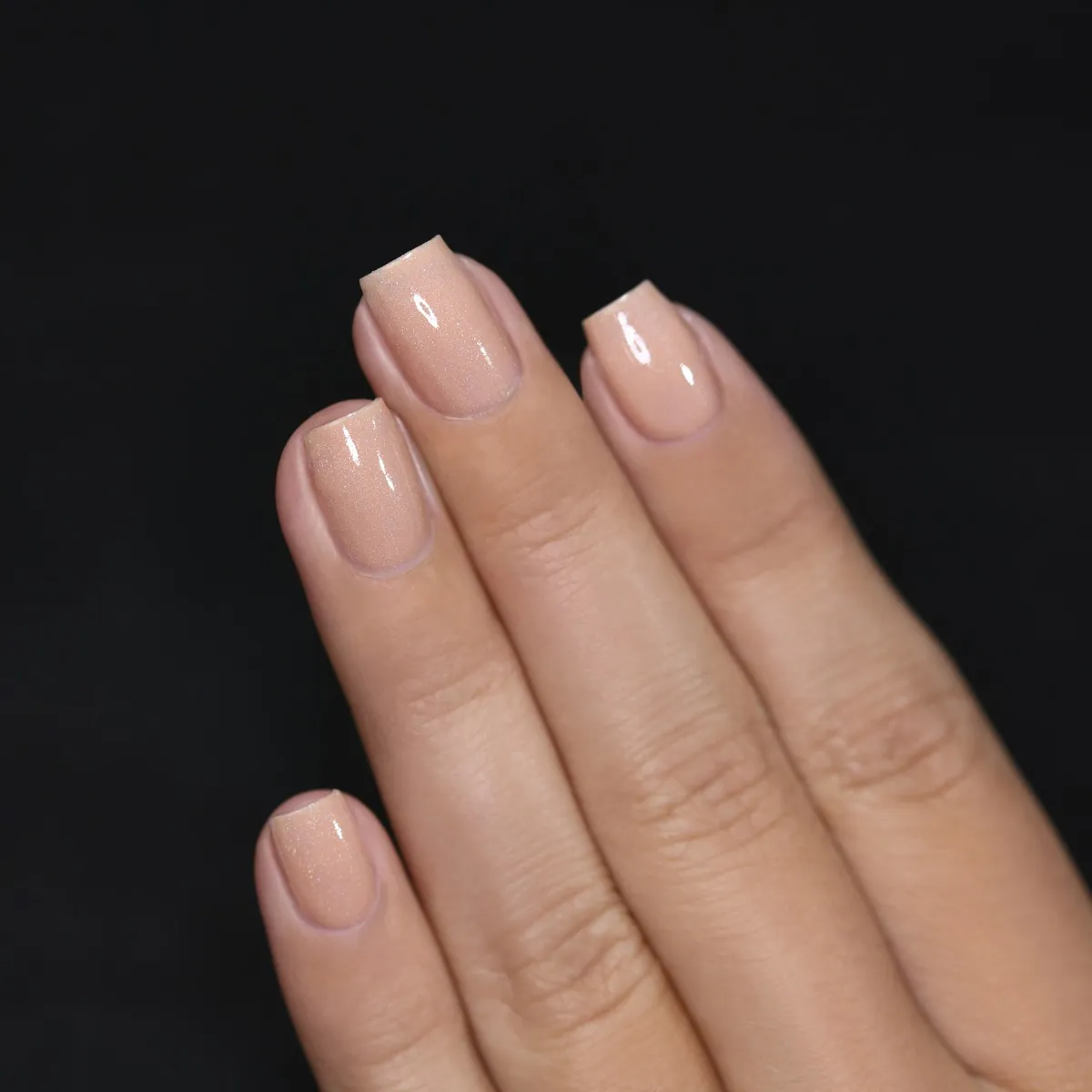 ILNP Nine to Five Overcoat nagellack beige nude