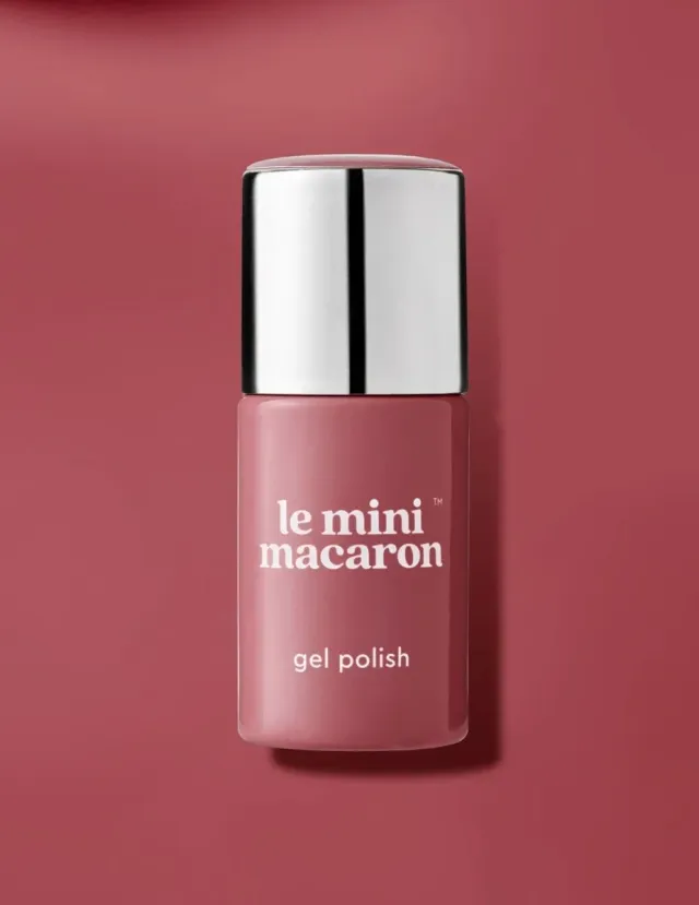 Le Mini Macaron Rose Brandy gellack terrakotta täckande