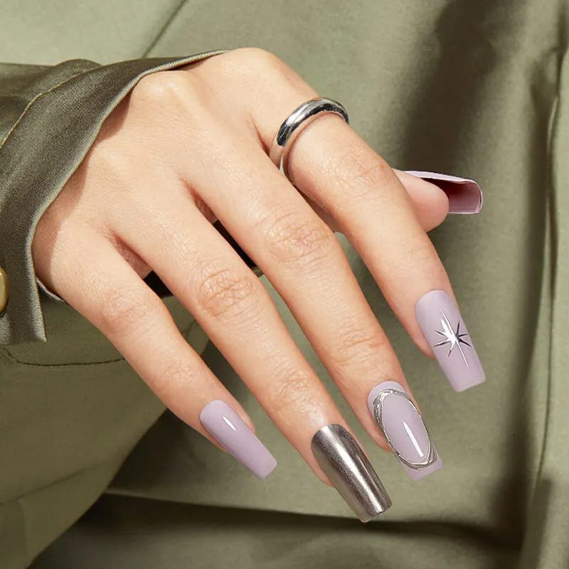 Modelones nagellack Grey Porcelain grå lila kräm