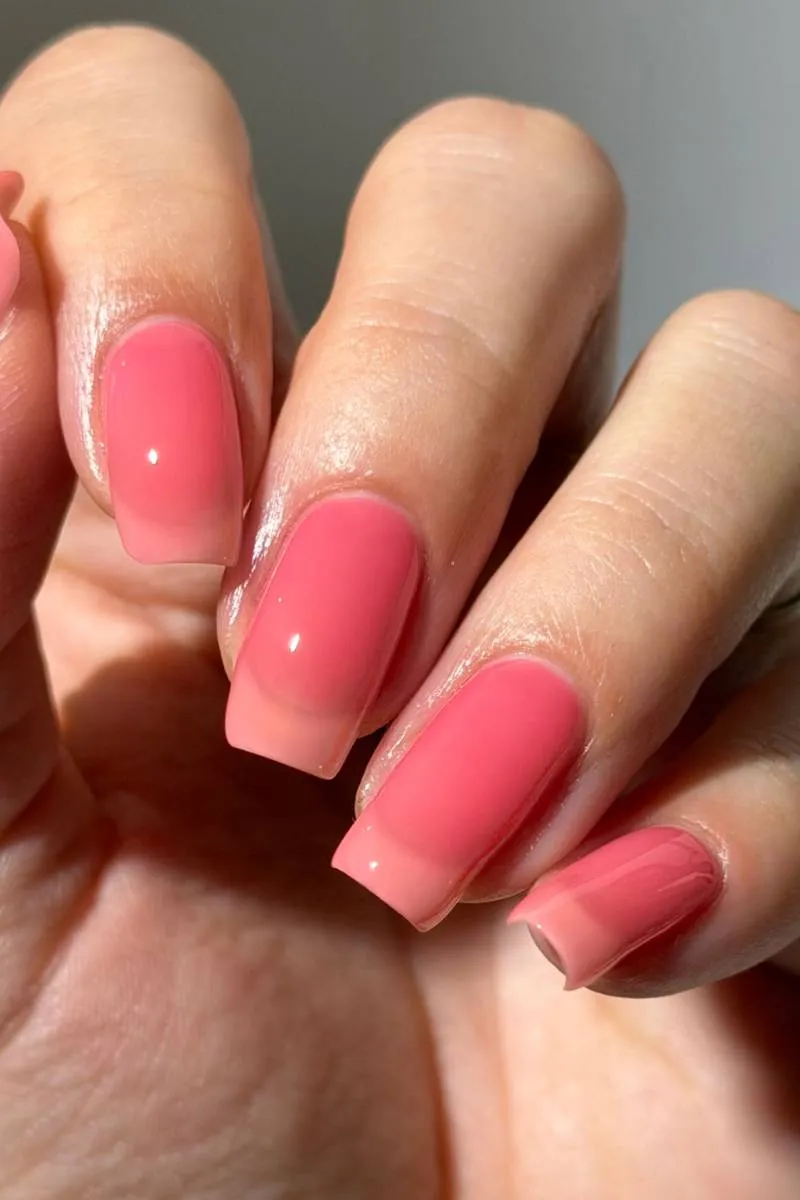 Cirque Colors Flushed Jelly nagellack varmrosa