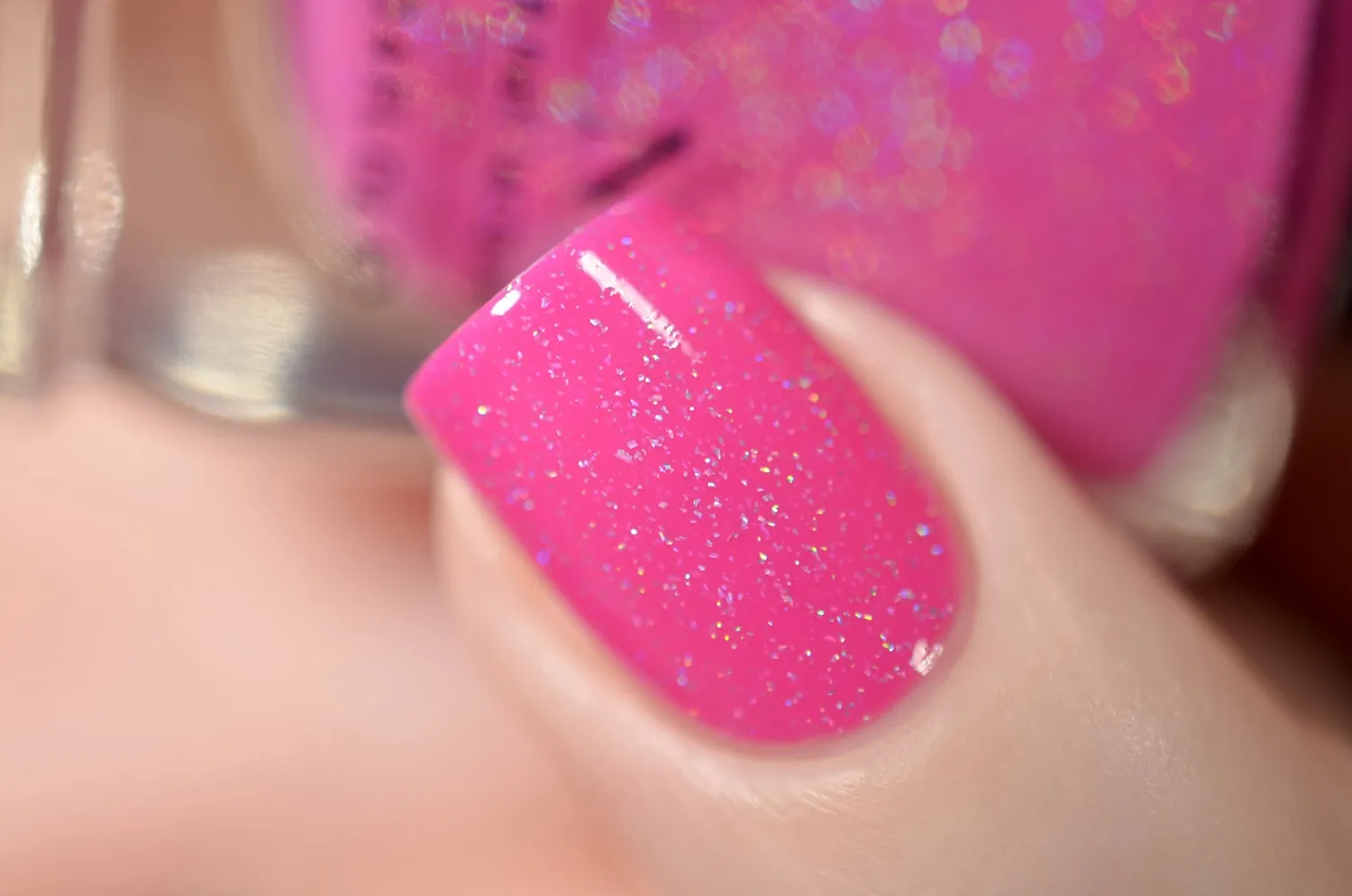 ILNP Party Hat holografiskt nagellack djup cerise