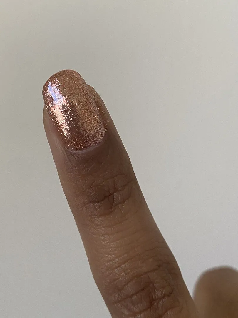 Cirque Colors Halcyon nagellack metalliskt roséguld