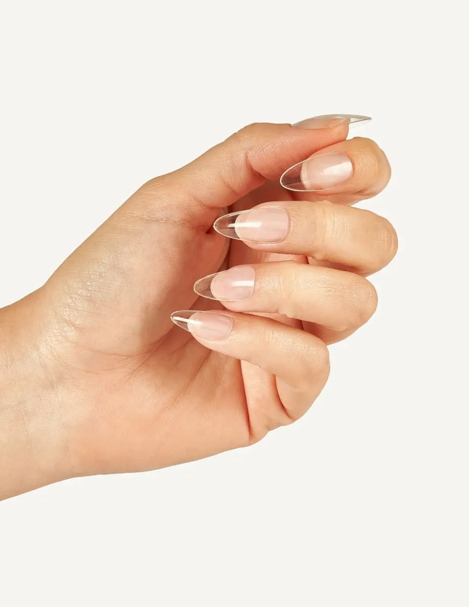 Le Mini Macaron Soft Gel Tips Medium Almond klara