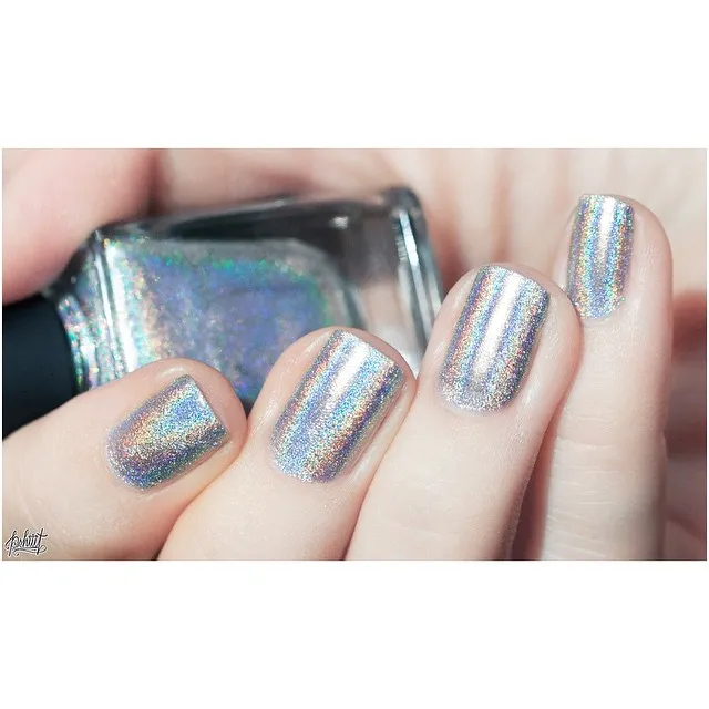 ILNP MEGA S nagellack holografiskt silver
