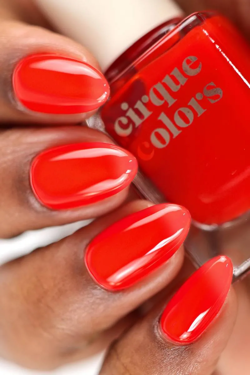 Cirque Colors Femme Fatale Red Hot Jelly nagellack rött jelly