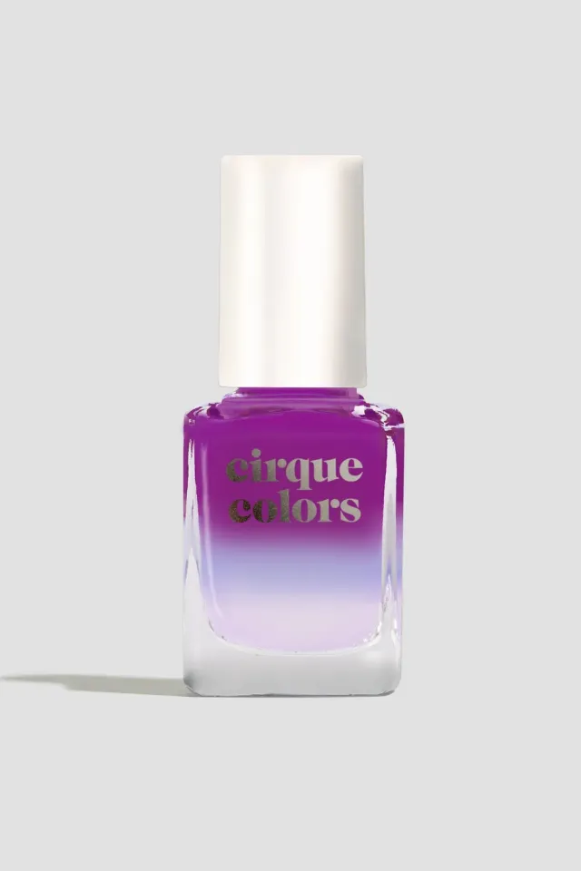 Cirque Colors Enchanted nagellack thermal lila