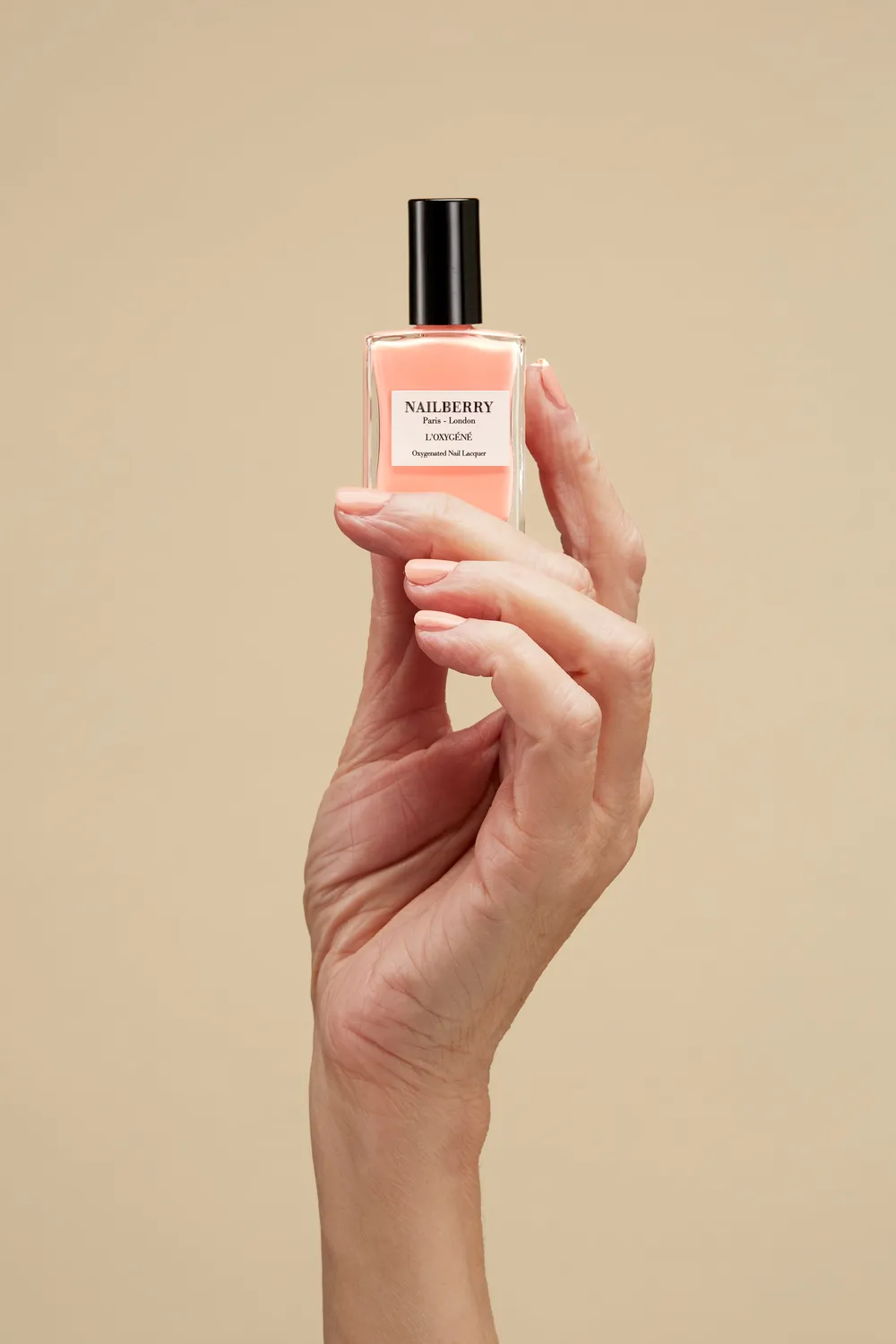 Nailberry Happiness nagellack 14 ml persika täckande