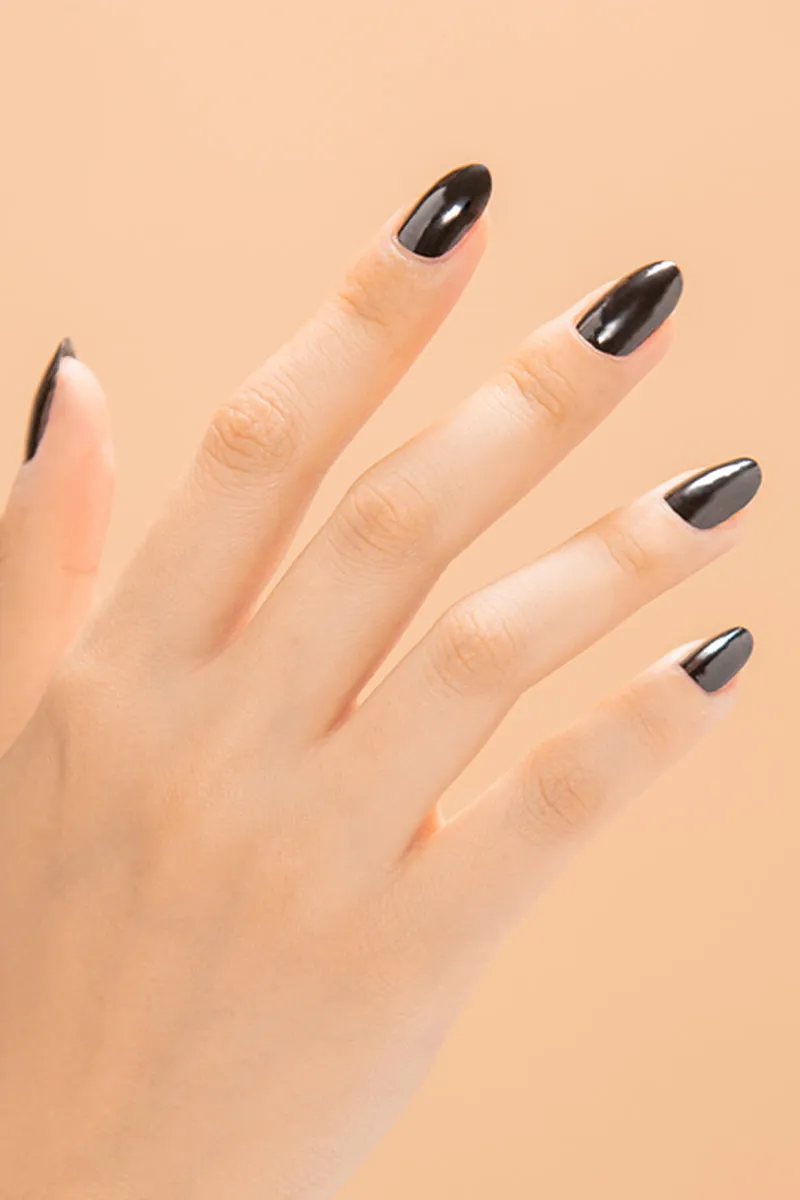 Cirque Colors Yin Yang Duo nagellack svart vit 2-pack