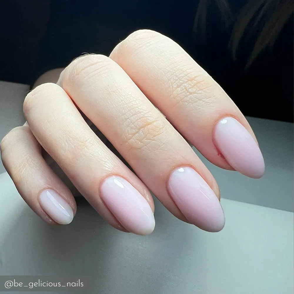 Iz Beauty Pro Colour Whisper IZWH buildergel 4g ljusrosa