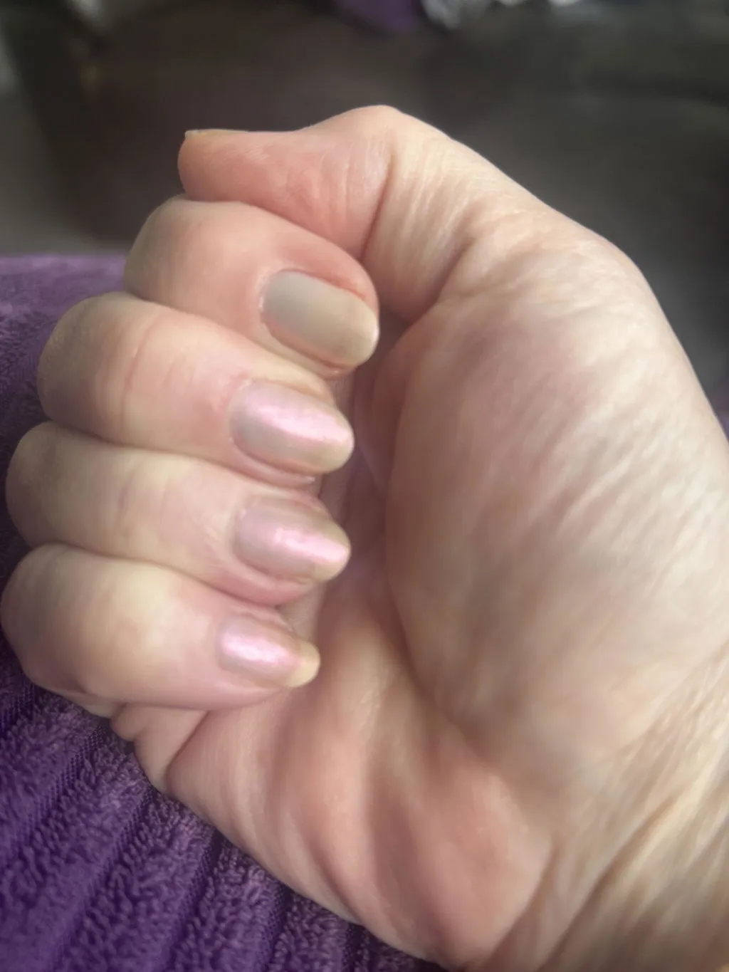 Nailberry Inner Glow nagellack 14 ml pärlemor