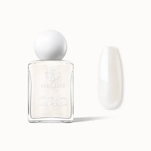 Modelones White Shell nagellack shimmer vit