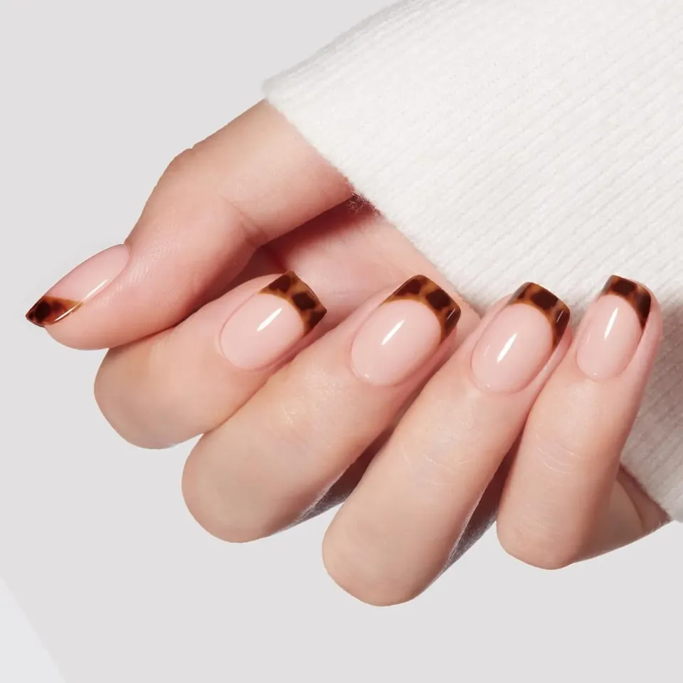 Modelones Leopard French Tip Square lösnaglar 32-pack brun