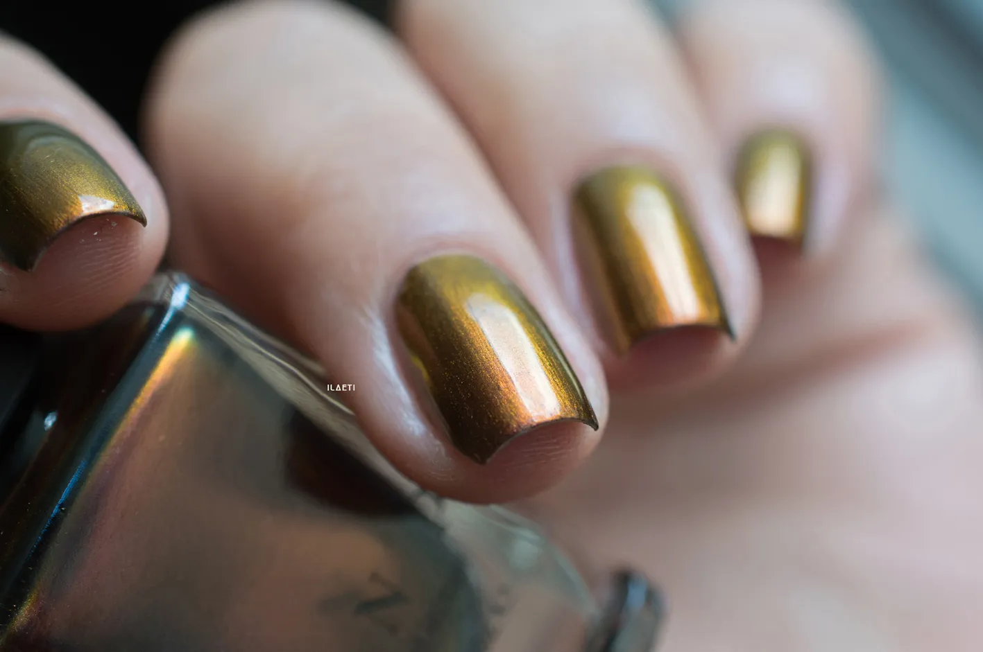 ILNP Greatness nagellack multikromt rödkoppar