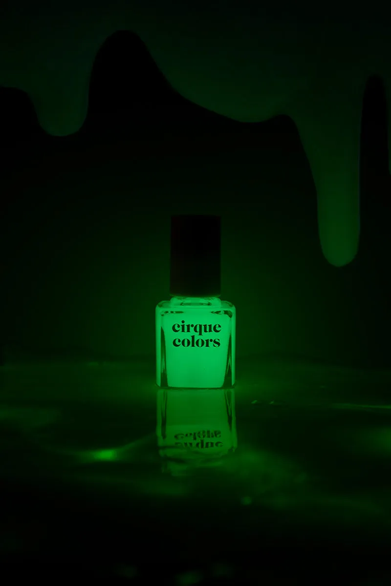 Cirque Colors Phantom Glow topplack självlysande grön
