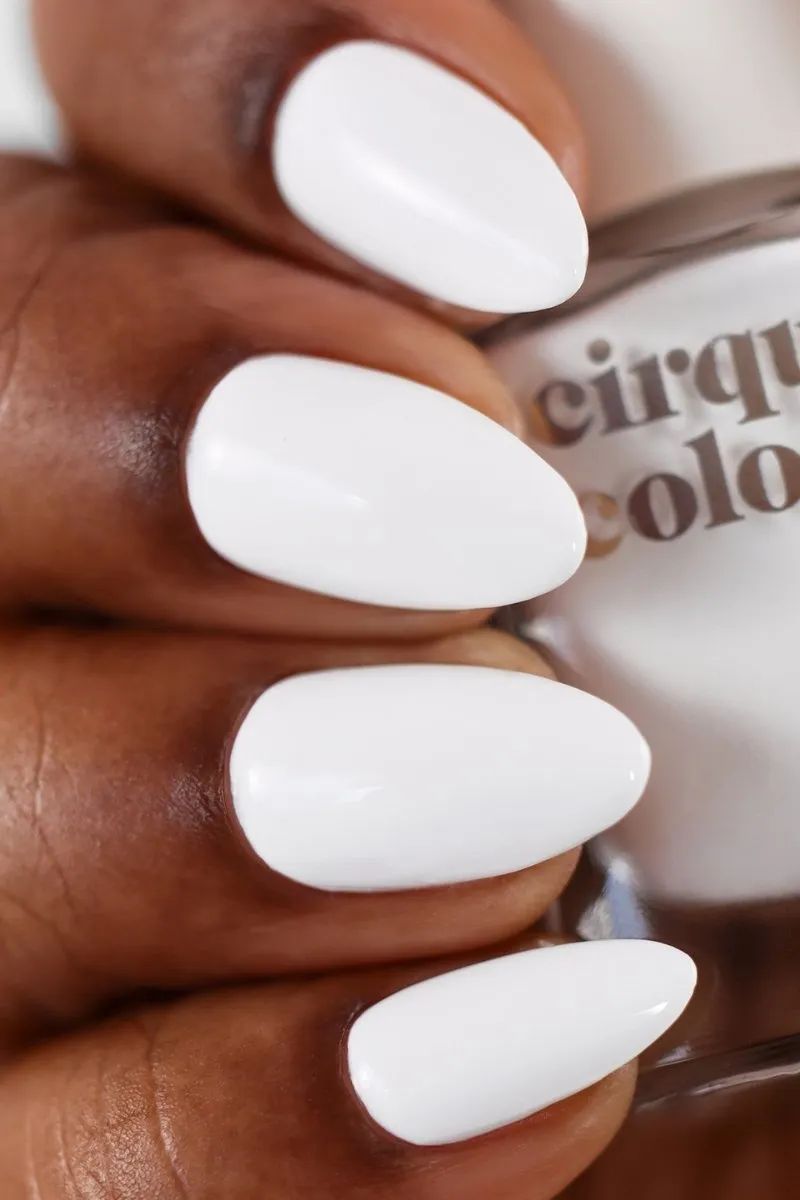 Cirque Colors White Lie nagellack neonvitt kräm