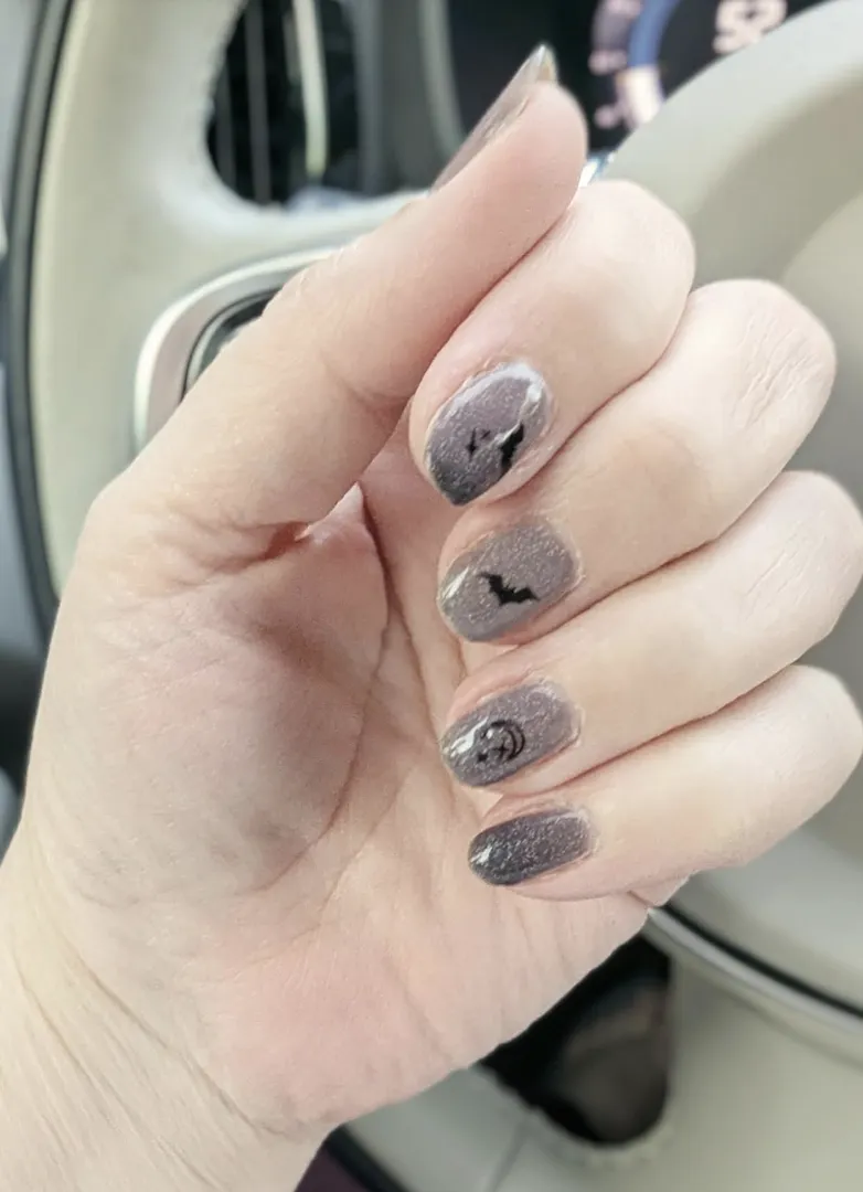 Cirque Colors Witching Hour nagellack termisk svart