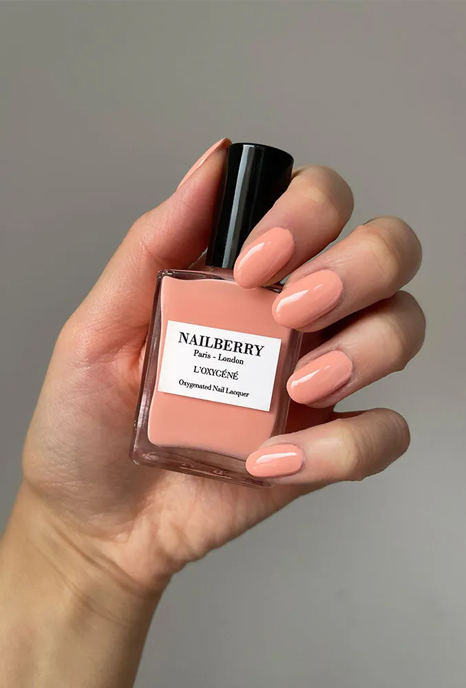 Nailberry Happiness nagellack 14 ml persika täckande
