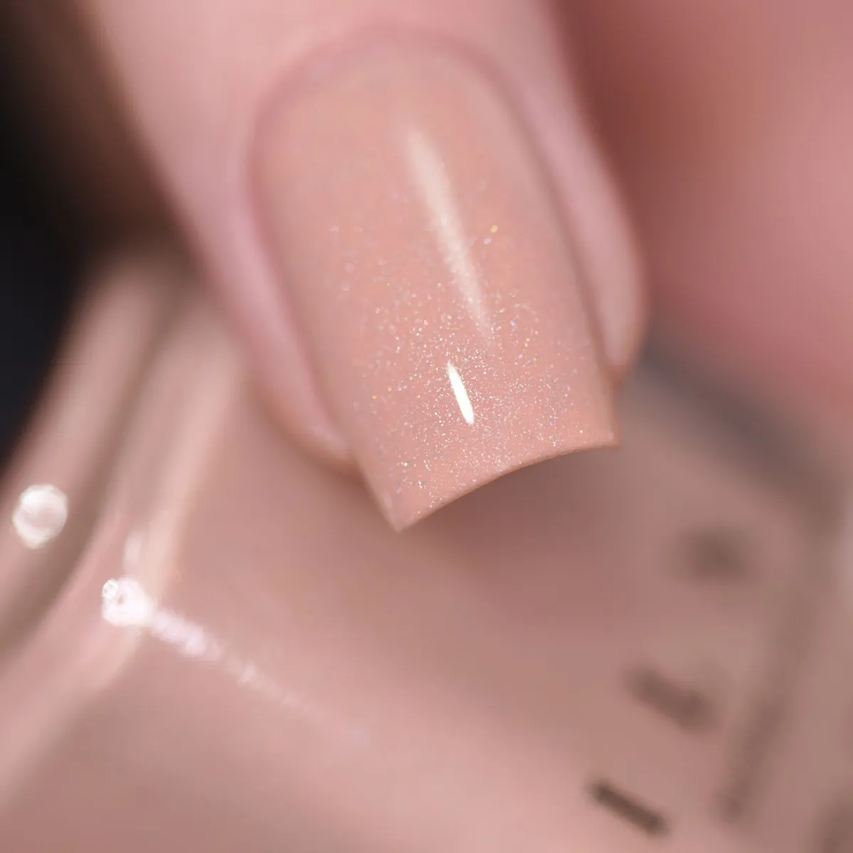 ILNP Nine to Five Overcoat nagellack beige nude