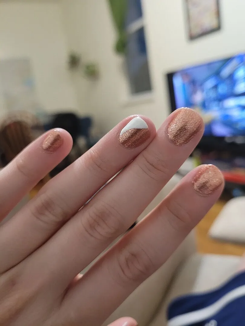 Cirque Colors Halcyon nagellack metalliskt roséguld