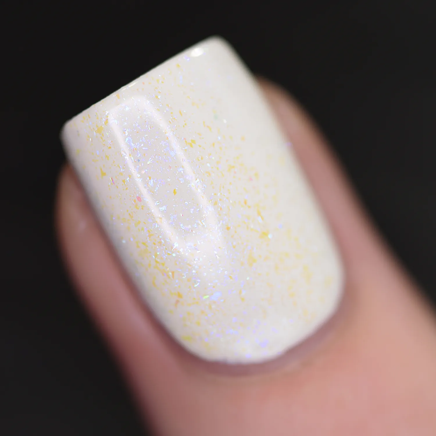ILNP Abyss nagellack topper blå-lila skiftande