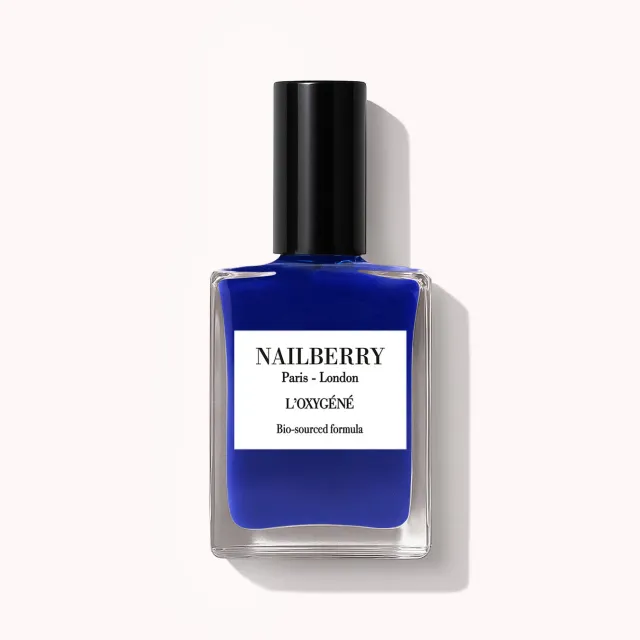 Nailberry Maliblue nagellack 15 ml elektriskt blå