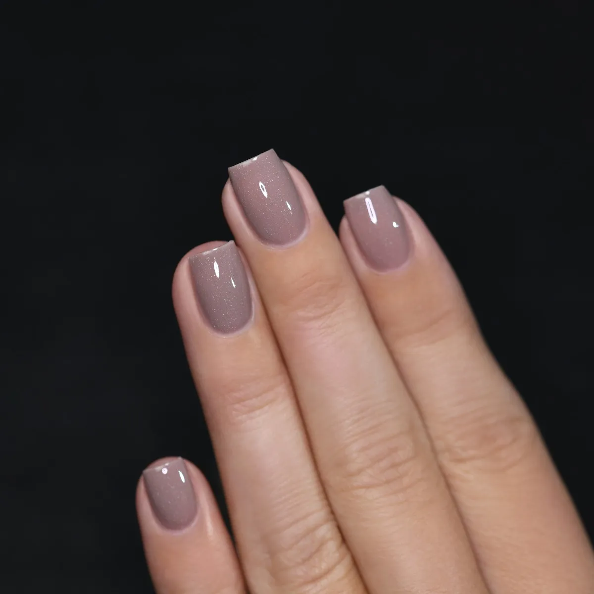 ILNP Nine to Five Coffee Run nagellack neutral holo