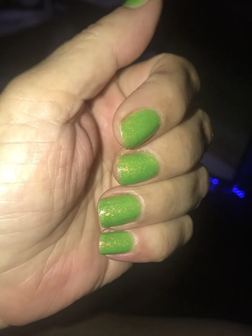 Cirque Colors Sour Punch nagellack lime jelly