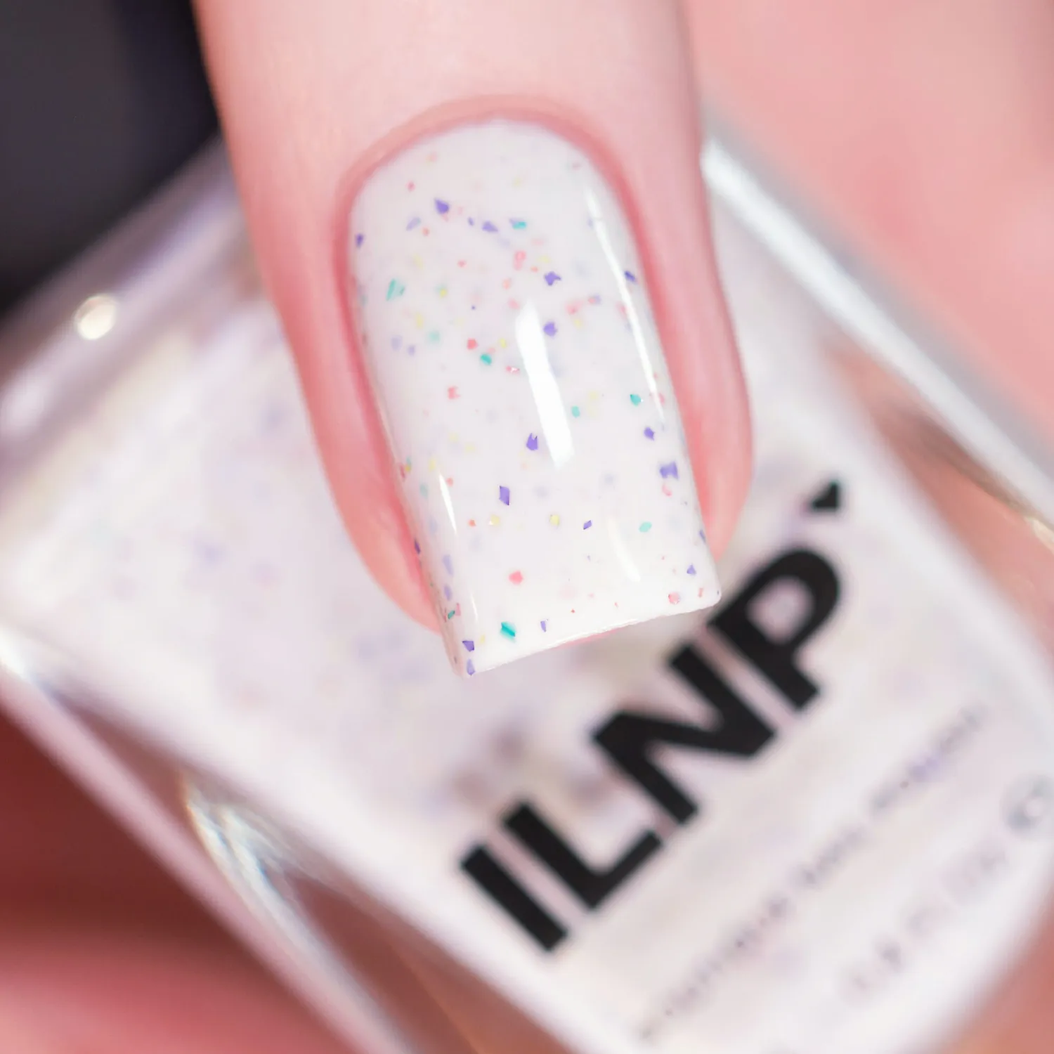 ILNP Something Sweet Sugar High nagellack mjölkvit