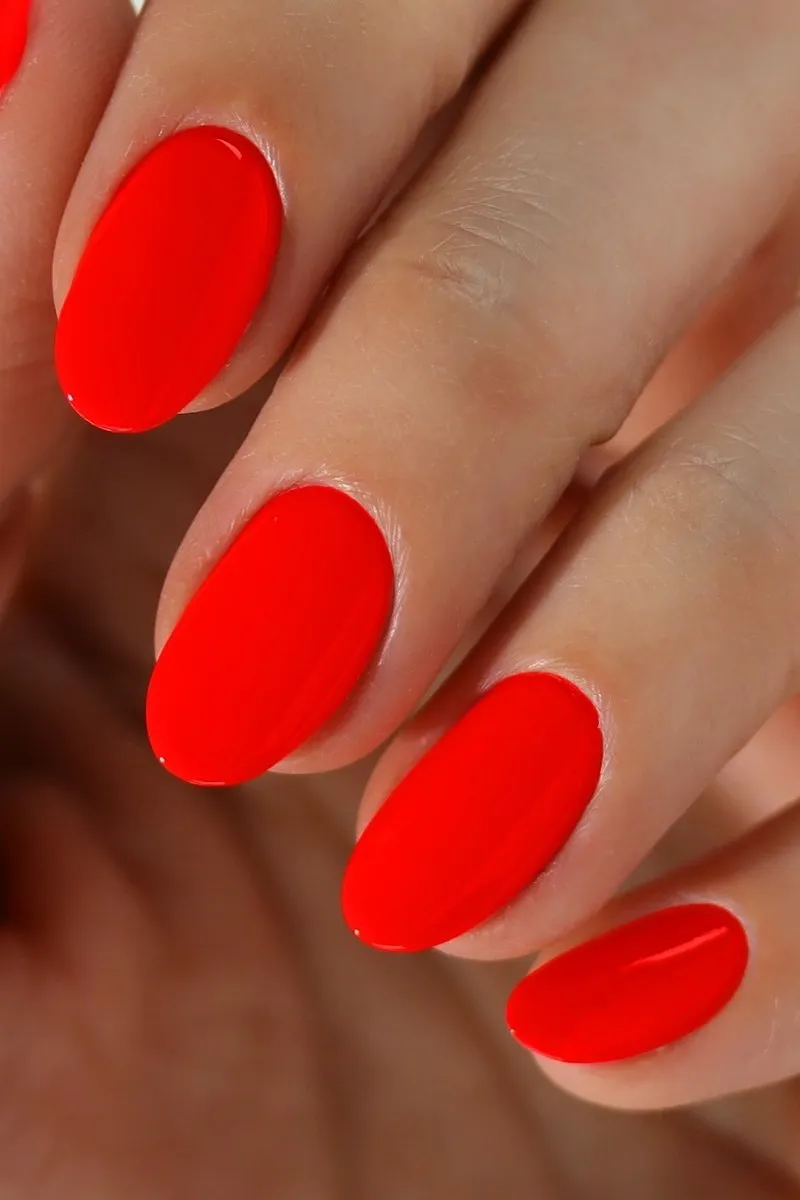 Cirque Colors Road Rage nagellack neonröd kräm