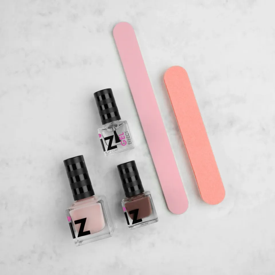 Iz Beauty Nail Polish Infill Kit nagelkit för utväxt