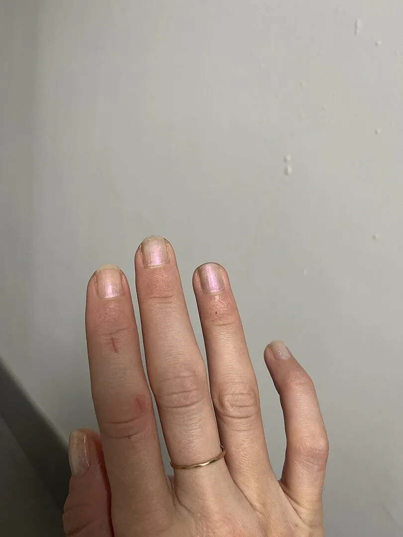 Cirque Colors Soleil nagellack vit pärlemor shimmer