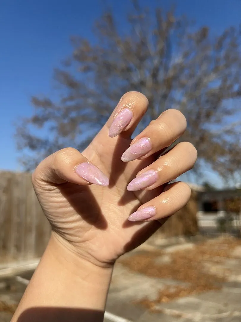 Cirque Colors Siren pärllack vit-lila hologlitter