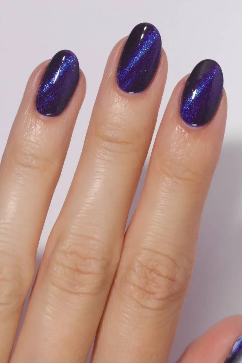 Cirque Colors Camera Ready nagellack magnetisk blurple
