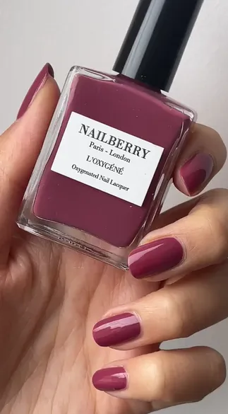 Nailberry Fashionista nagellack 14ml lila täckande